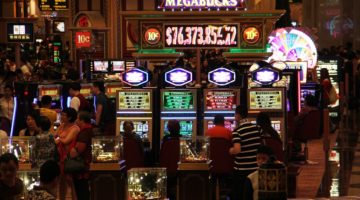 An Overview of Casinos and Hotels and How They Contribute to the Country