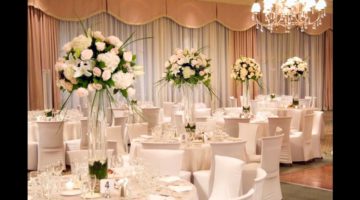How can you ensure a wonderful wedding decoration in an effortless manner?