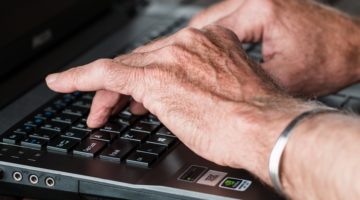 Top Tips To Naturally Manage Your Arthritis Pain