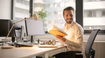 What Are Some Resume Tips for a Potential Finance-Directed Career?